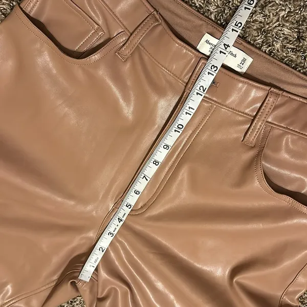 Abercrombie & Fitch Faux Leather Straight Pants 32 - Image 6