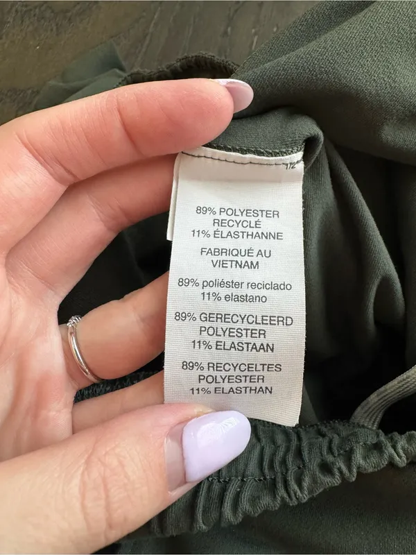 Vuori Boyfriend Sweatpants Size Small Kale Like New - Image 12