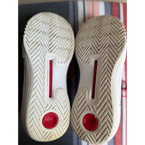 Under Armour Jet 2019 Red White Court Shoes Women’s 9 Volleyball Basketball - Image 10