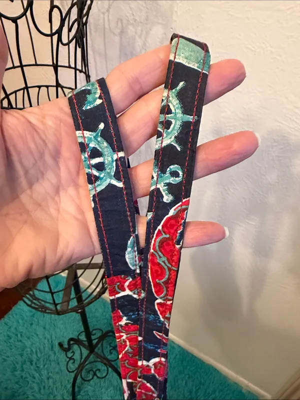 🦀🦀🦀BOGOHO🦀🦀🦀Paul Brent Red Navy Quilted Floral Anchor Crossbody - Image 9