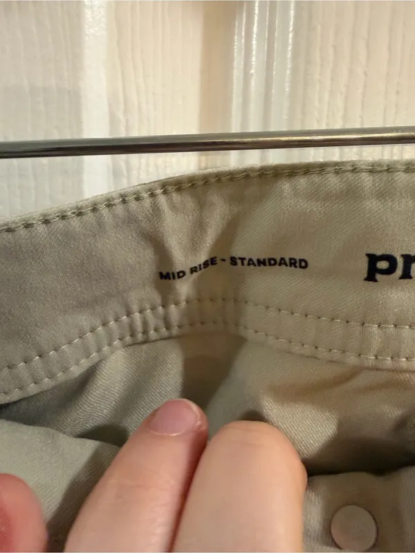 Prana Women's Shorts in Light Khaki - Image 3