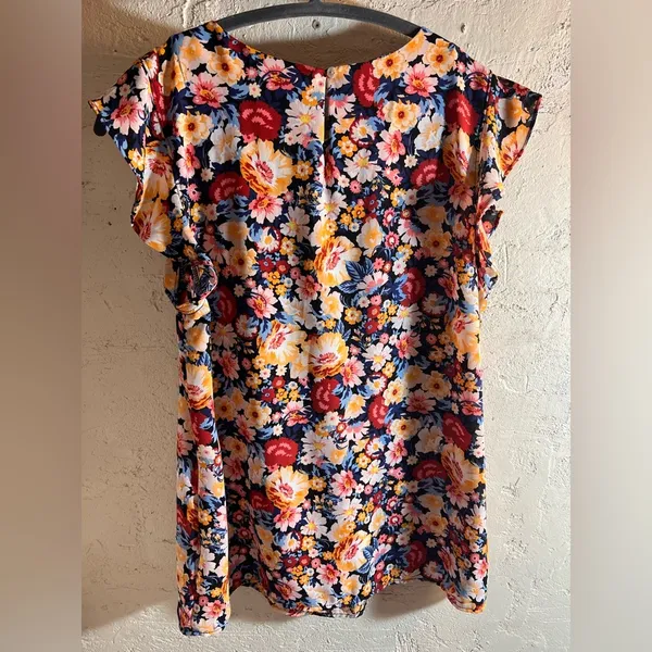 Alex and Lili Floral Flutter Sleeve Women's Top Summer business casual cottage - Image 4