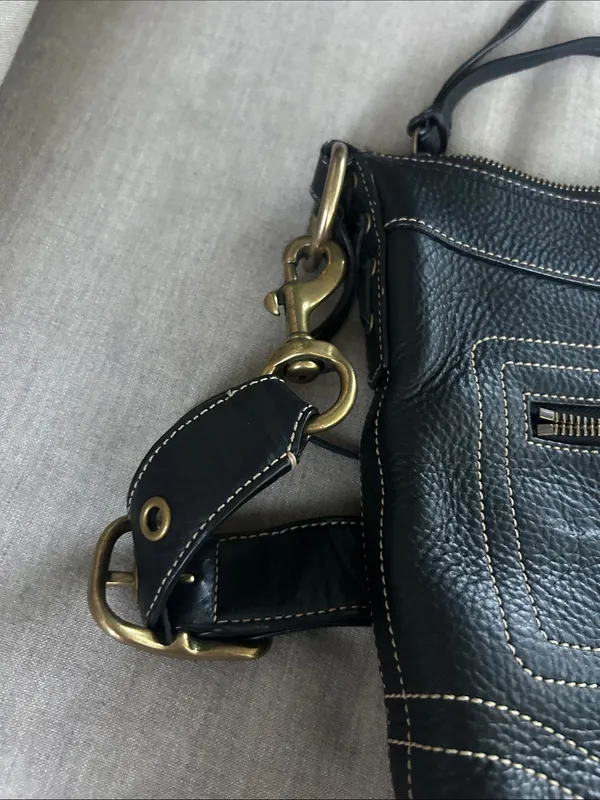 Coach vintage y2k black pebbled leather Bleecker bag gothic 10398 slim duffle - Image 4