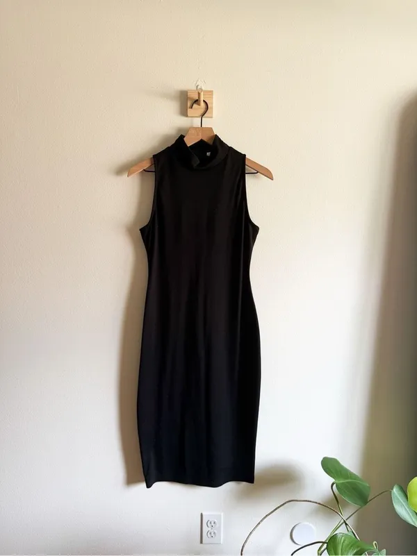 Evereve RD Style Sleeveless Mock Neck Midi Dress Size S - Image 2