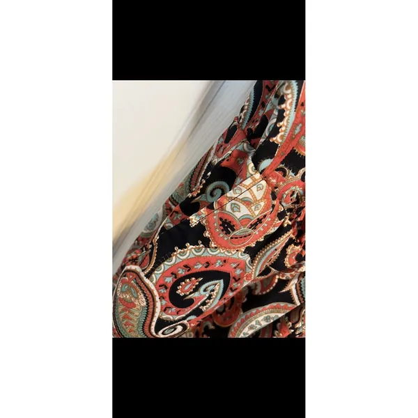 Tommy Hilfiger Med Dress elastic at the waist. Minor flaw on the left shoulder - Image 3