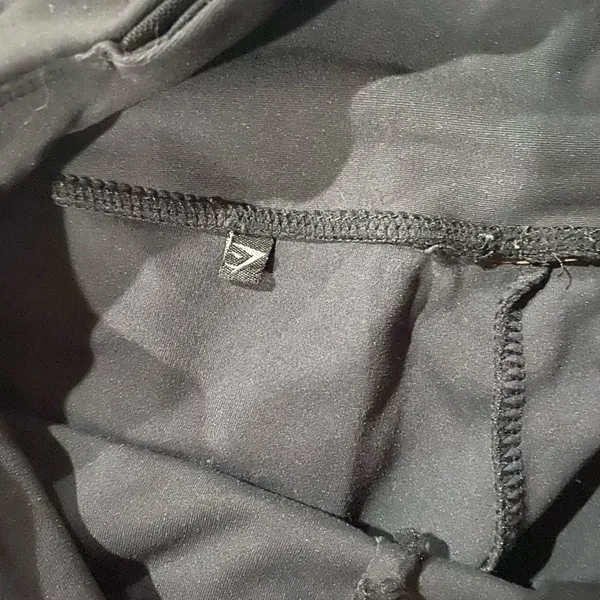 Gymshark black leggings fit xsmall - Image 2