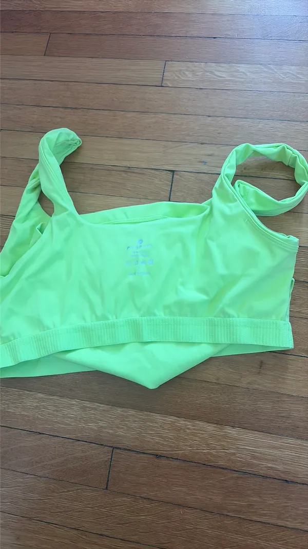 Neon yellow workout tank with built in bra - Image 4