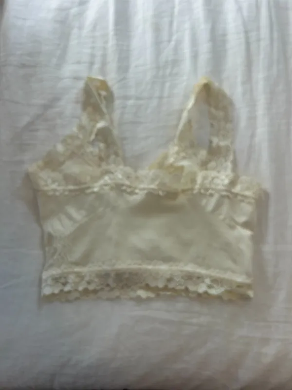 Yellow Lace Cropped Tank Top - Image 2