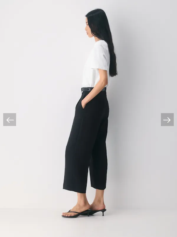 Aritzia Black Cropped length, High Rise, Wide Leg Pants Size 00 - Image 2