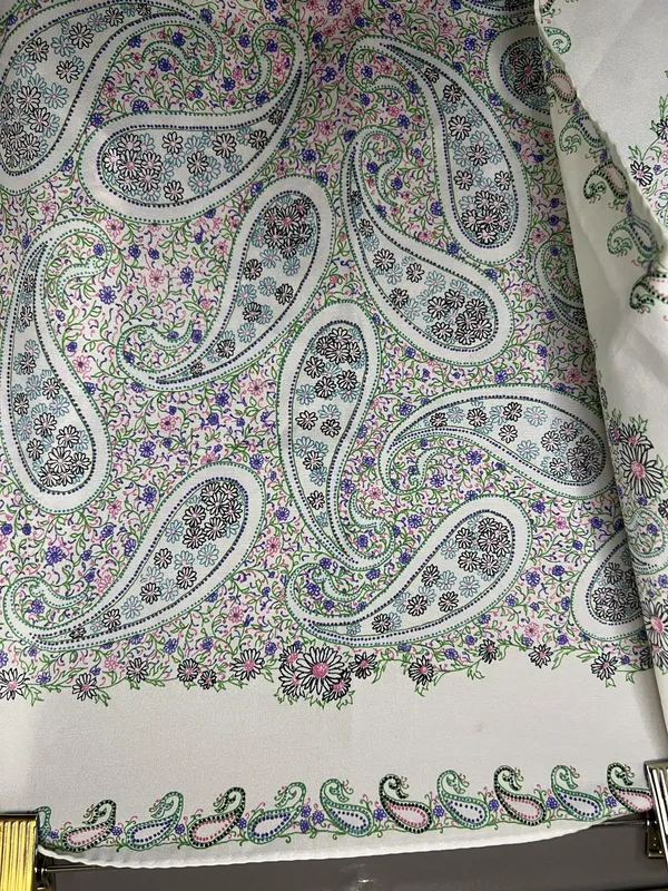 Paisley Daisy Floral Scarf Womens One Size Multicolor Satin Square Shawl Wrap - Image 2