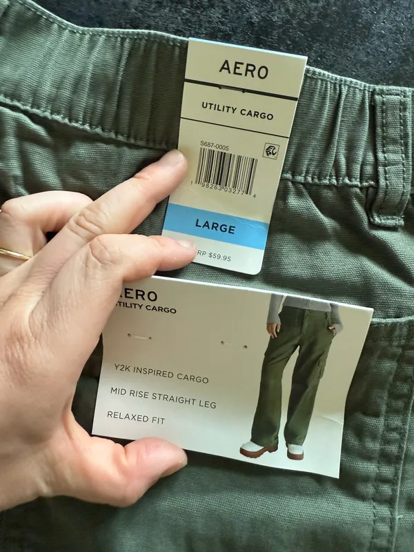 Aeropostale Women's Utility Cargo Pants - Image 4