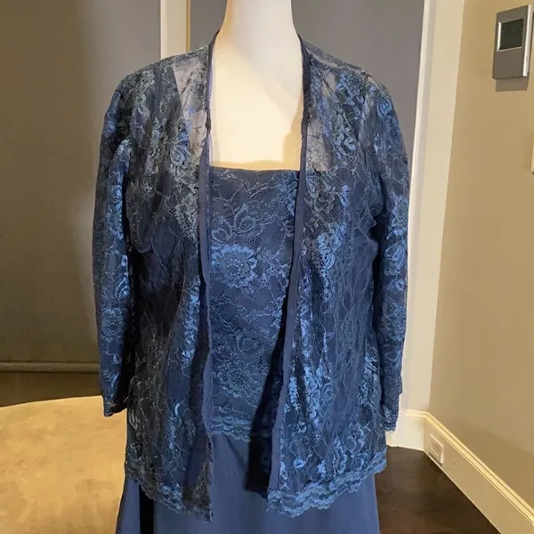 Women’s Navy Tea Length Formal Wedding Dress with Matching Jacket Size 12 NWOT - Image 2