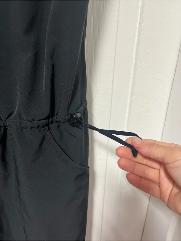 Toad & Co Liv Black Activewear Dress with cinched waist and pockets size m - Image 5