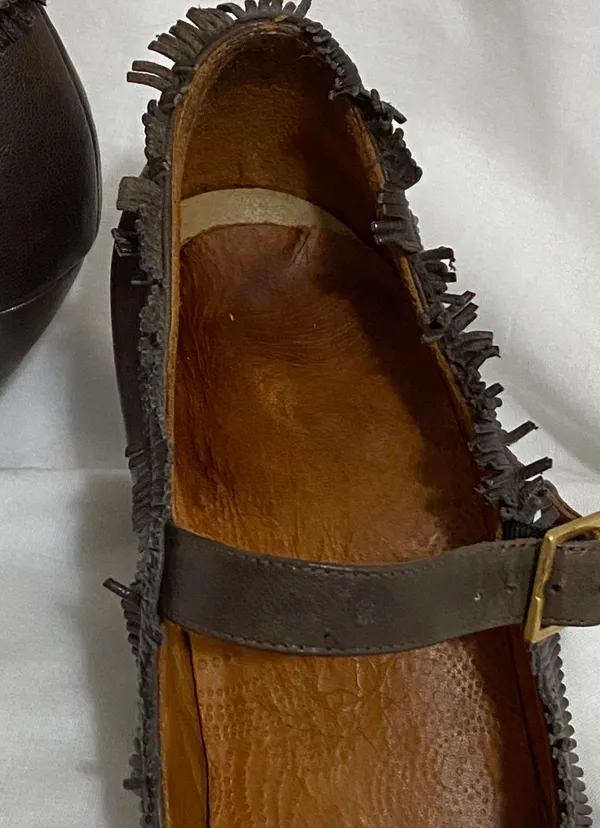 Chie Mihara Leather Vintage Looking Heels - Image 4