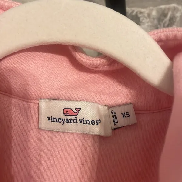 EUC Vineyard Vines Pink 3/4 Zip XS Cute! - Image 4
