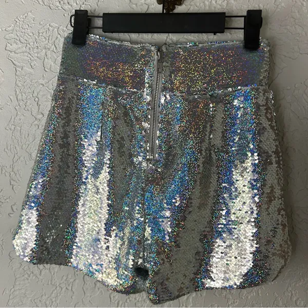 Akira | Holiday Sequin Fitted Big Booty Shorts NWT Size S - Image 6