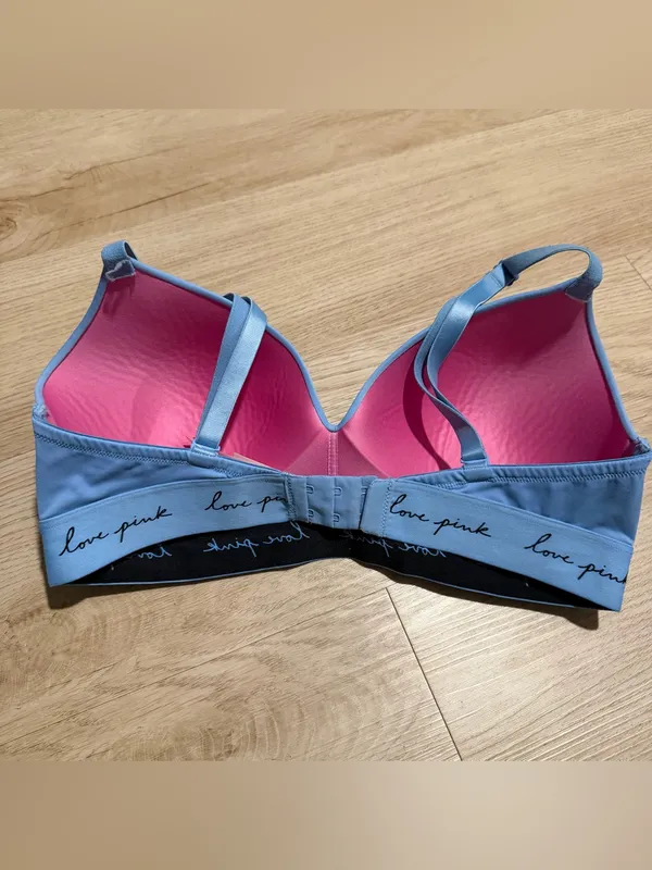 PINK Victoria's Secret Wireless Lightly Lined Bra - Image 2