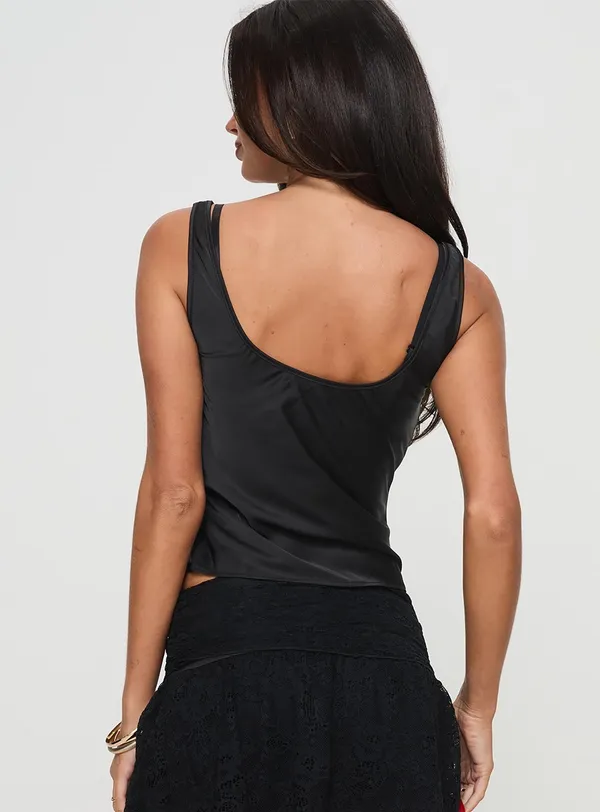 Princess Polly lioness delilah top black - Image 3