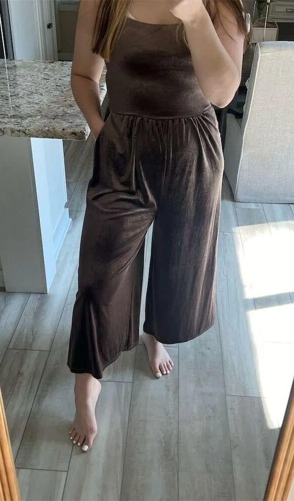 Loveriche Women's Velvet Wide-Leg Jumpsuit Medium Chocolate Brown - Image 2