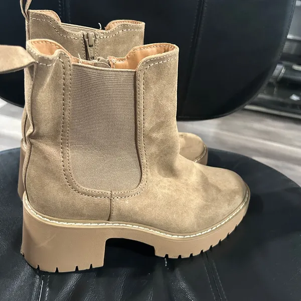 Universal Thread Tan Suede Ankle Boots - Image 2
