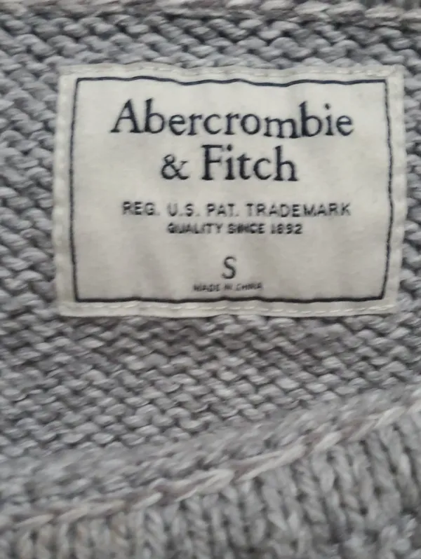 Abercrombie & Fitch Light Gray Off-Shoulder Foldover Collar Sweater Size Small - Image 2