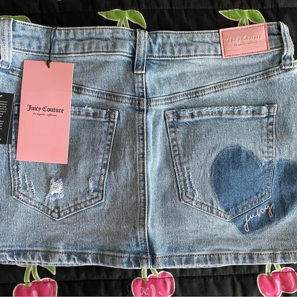 New Juicy Couture Light Denim Skirt with Heart Accent - Image 3