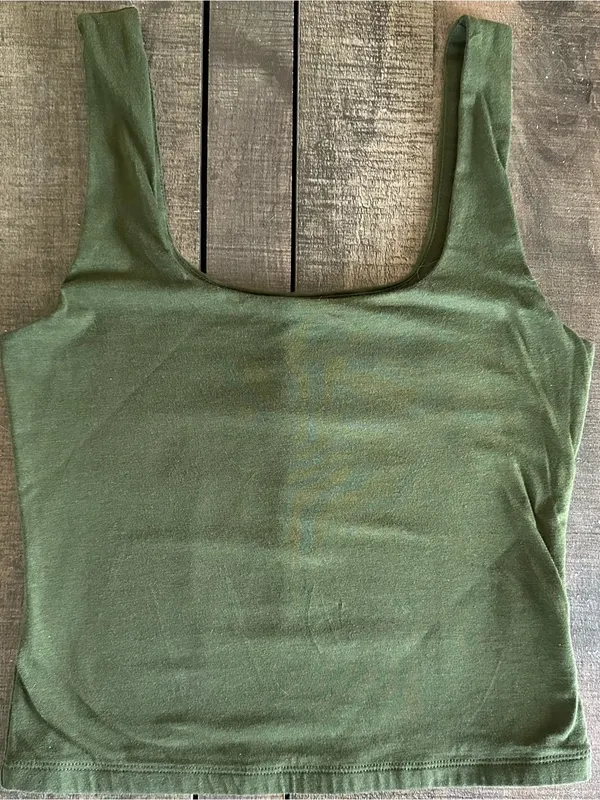 Old Navy Olive Green Crop Tank Top Women's XS Stretch Cotton Sleeveless Casual - Image 2