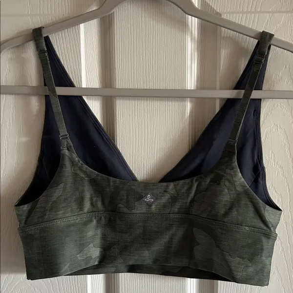 PrAna Layna Sage Camoflauge Adjustable Straps Sports Bra Size Small‎ - Image 6