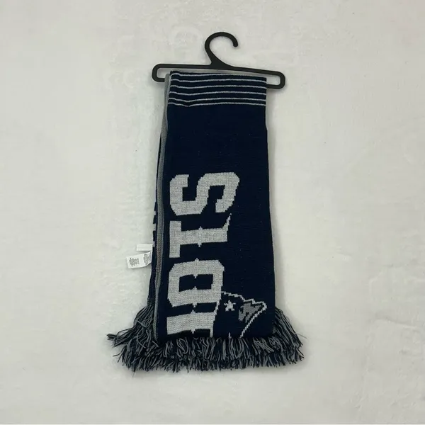 New England Patriots NFL Football FOCO Team Logo Acrylic Winter Scarf Scarve - Image 4