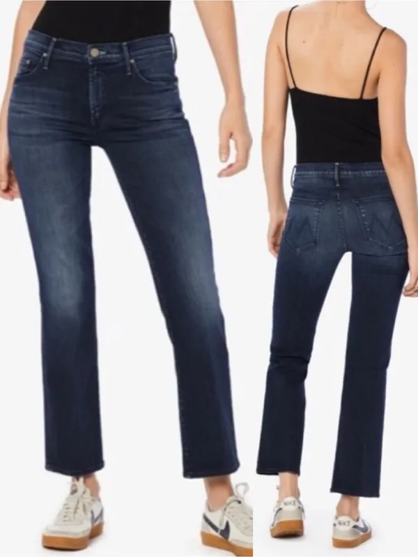 Mother Denim The Outsider Crop Flare Jeans: Two Strangers Ride On The Subway - Image 3