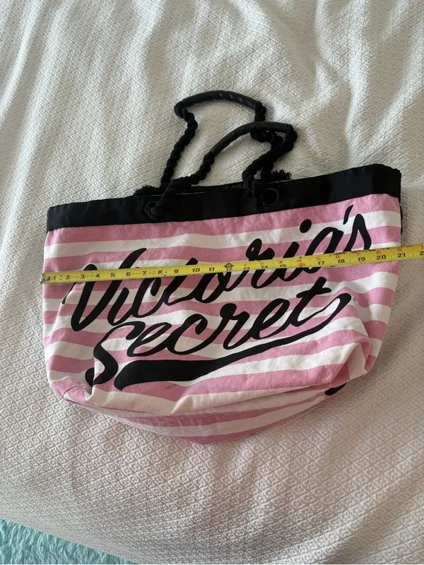 Victoria’s Secret tote bag - Image 4