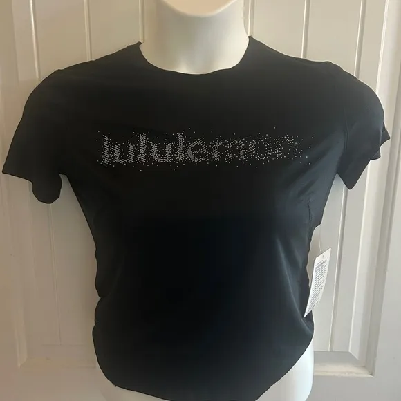 NWT - Lululemon Ultralight Reflective Running T-Shirt - Image 2