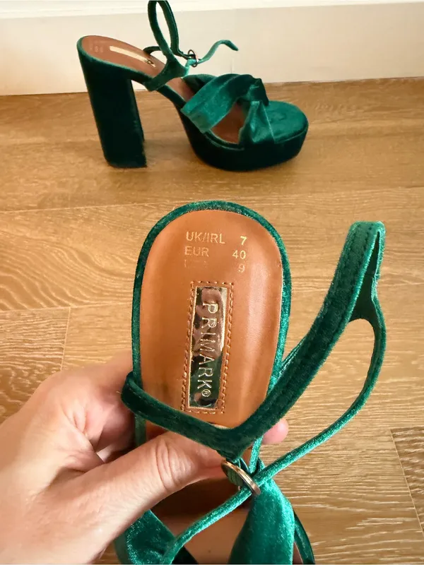 Primark Green Velvet Platform Block Heels gently used - Image 9