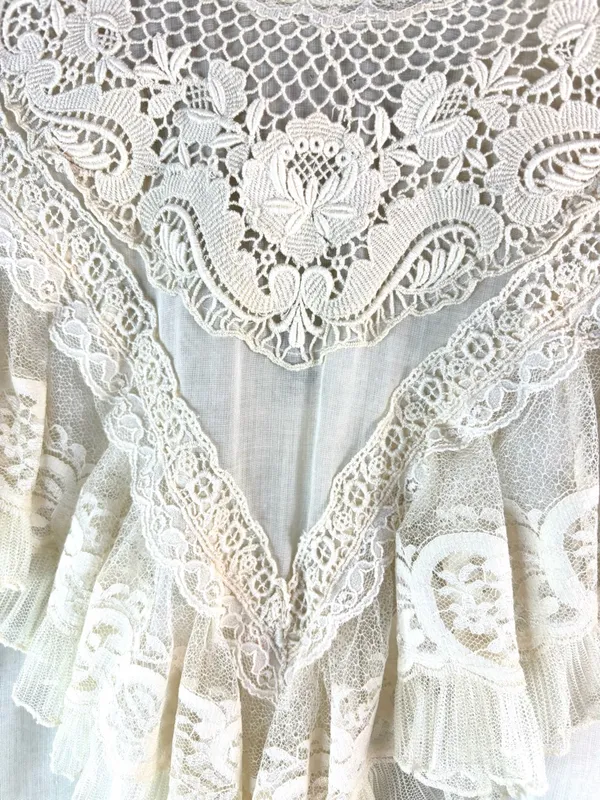 Jessica’s Gunne Sax 11 Vintage Victorian Style Cream Lace Yoke Ruffle Blouse - Image 3