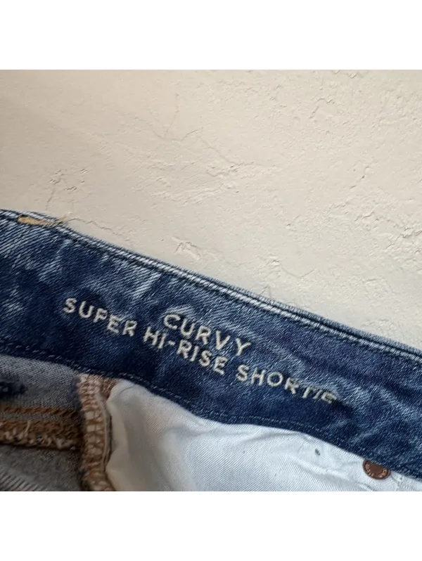 American Eagle Curvy Super High Rise Shortie Jean Shorts Womens 6 Distressed - Image 4