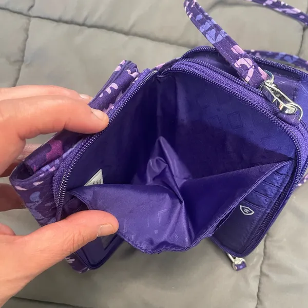 Vera Bradley 3 in 1 Crossbody Bag Purple Floral - Image 6