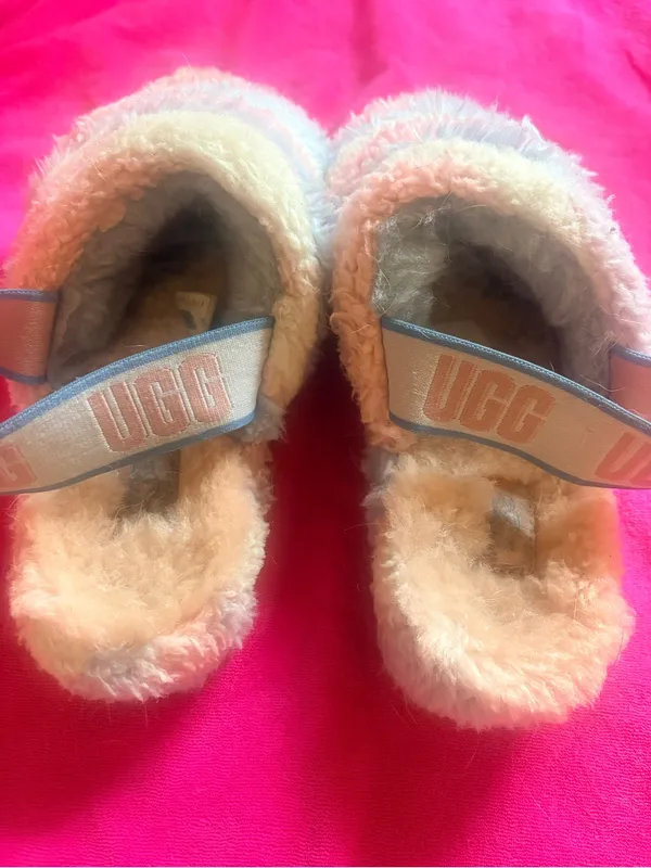 UGG Fluff Yeah Slide Cali Collage "Cotton Candy" color-way preloved- flaws - Image 4