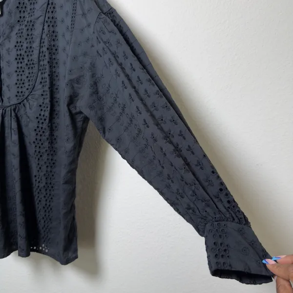 H&M Women Cotton Eyelet Top 12 Black Dark Cottage Embroidered Ethereal‎ Boho - Image 4