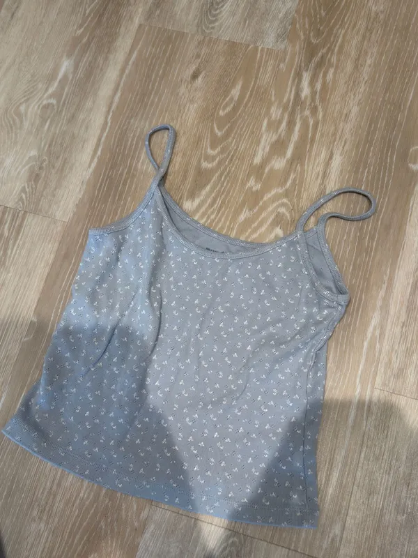 Brandy Melville Tank Top - Image 3