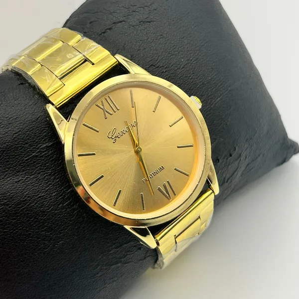 Geneva Platinum Gold-tone Stainless Steel Watch Working New Battery - Image 3