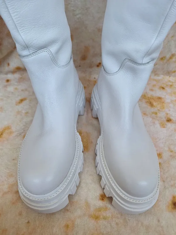 Marc Fisher LTD Malena White Leather Tall Lug Sole Platform Boots Size 8.5 - Image 5