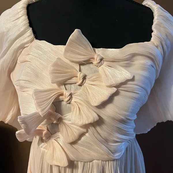 entro champagne‎ party dress. Size M - Image 3