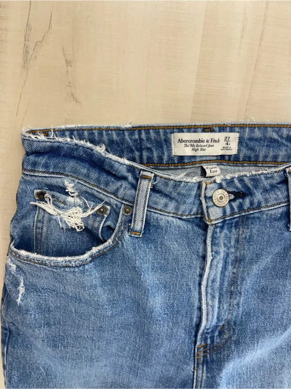 ABERCROMBIE & FITCH 90s relaxed denim jean high rise curve love blue distressed - Image 3