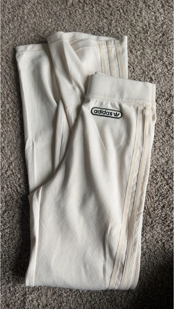 Adidas sweat set - Image 4