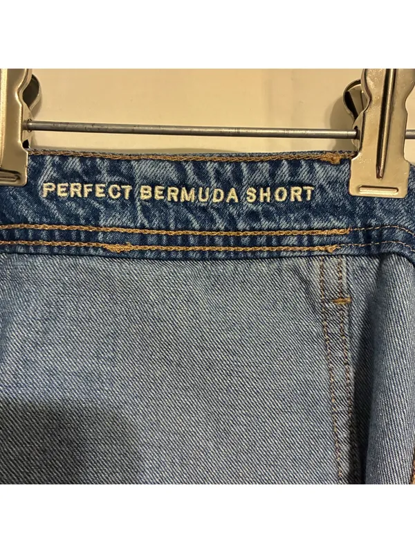 American Eagle Strigid Perfect Denim Bermuda Carpenter Shorts Size 14 - Image 4