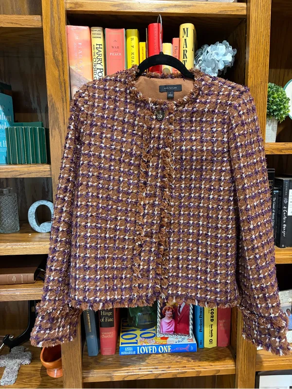 Ann Taylor Tweed Cropped Boucle Button Jacket - Image 5