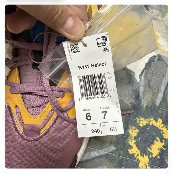 WAdidas BYW Select Basketball Shoes Purple Yellow Mens 6 Womens 7 IE9304 - Image 4