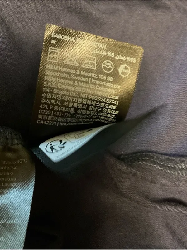 H&M Navy Short Sleeve Crew Tee - Image 5