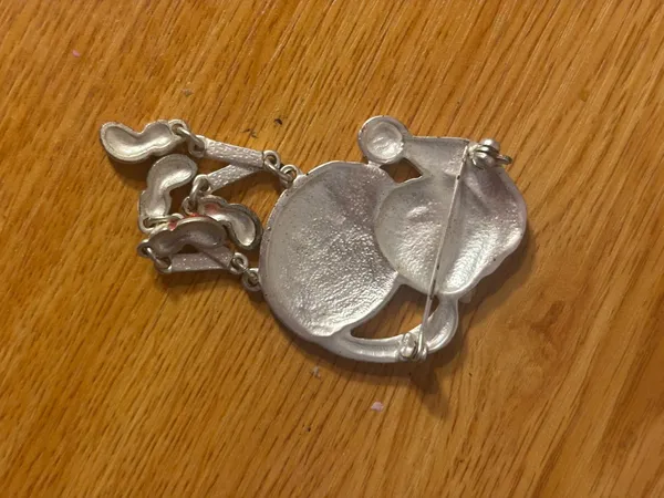 Christmas Cat Pin Silver - Image 2