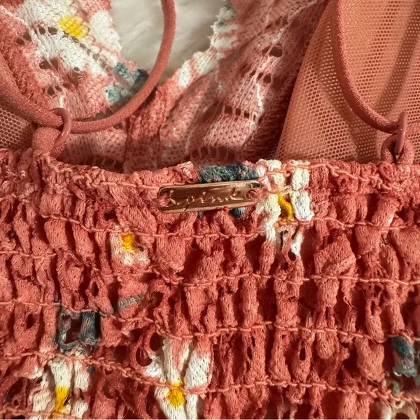 Victoria’s Secret Pink Floral Lace Bralette Size Medium - Image 5